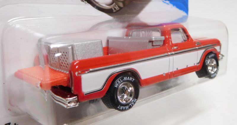 画像: 2015 WALMART MUSEUM EXCLUSIVE 【"SAM WALTON'S" 1979 FORD F-150 TRUCK】RED/RR