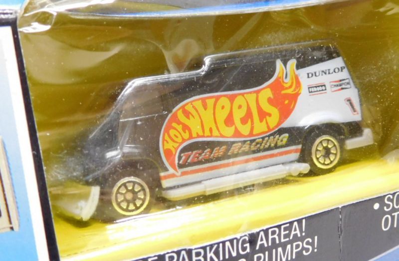 画像: 1996 STOP & GO GAS STATION 【CUSTOM VAN】　BLACK/C2 (CORGI)