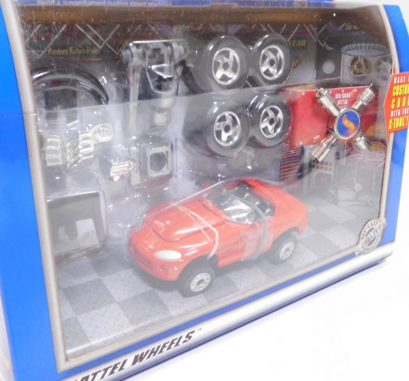 画像: 1998 HW MECHANIX (1/43 SCALE) 【DODGE VIPER RT/10】 RED