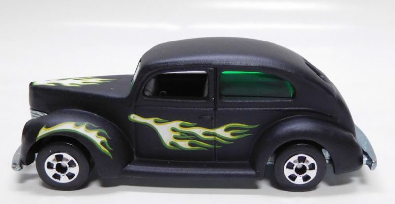 画像: LOOSE - 2007 WALMART SINCE'68 SET 【'40s FORD 2-DOOR】 FLAT BLACK/BW