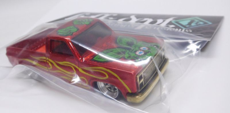 画像: HELLS DEPT 2019 - BOO Pinstriping 【'83 CHEVY SILVERADO MONOEYE CHASSIS (カスタム完成品)】 RED/RR（送料サービス適用外）