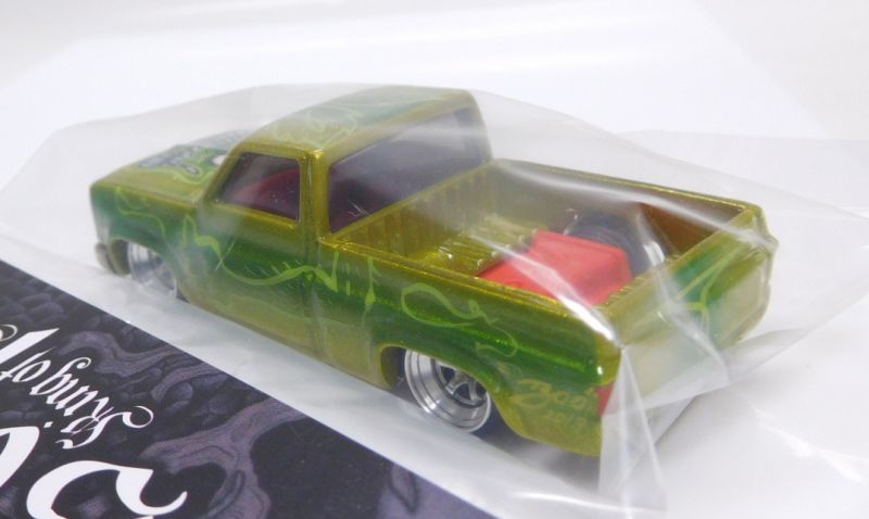 画像: HELLS DEPT 2019 - BOO Pinstriping 【'83 CHEVY SILVERADO MONOEYE CHASSIS (カスタム完成品)】 YELLOW/RR（送料サービス適用外）