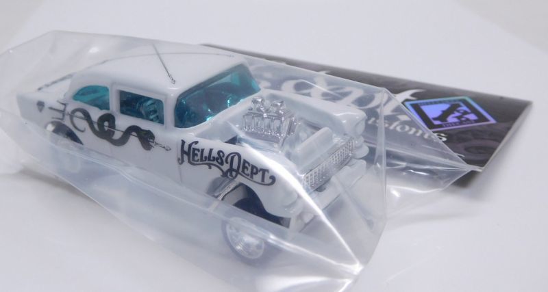 画像: HELLS DEPT 2019 - JDC13 【'55 CHEVY BEL AIR GASSER (カスタム完成品)】 WHITE(トライデント)/RR（送料サービス適用外）