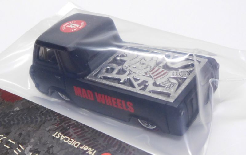 画像: MAD WHEELS (マッドホイール） 【60's FORD ECONOLINE with "MADDYくん" トノカバー (カスタム完成品）】FLAT BLACK/RR(RED) （送料サービス適用外） 