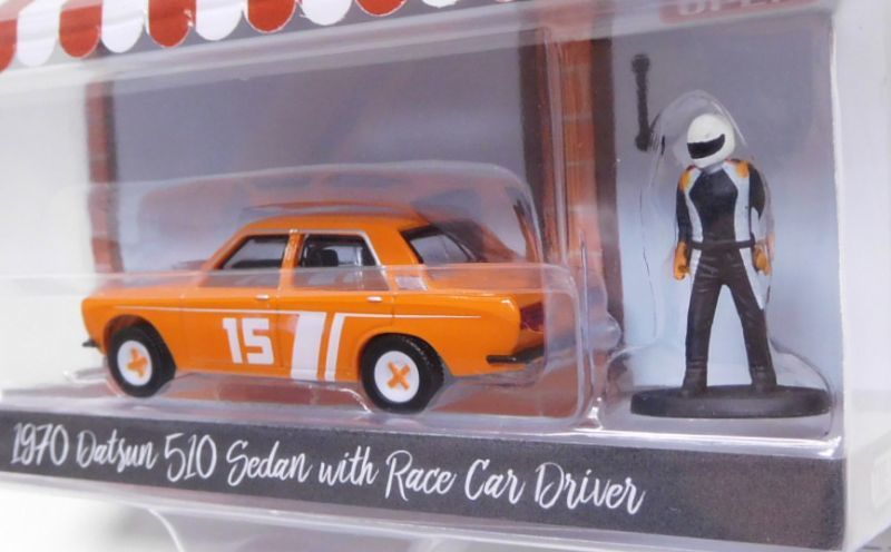 画像: 2019 GREENLIGHT THE HOBBY SHOP S7 【1970 DATSUN 510 SEDAN  with RACE CAR DRIVER】 ORANGE/RR