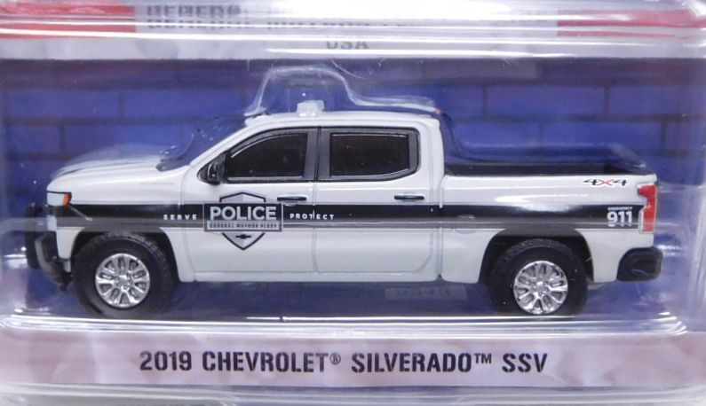 画像: 2019 GREENLIGHT HOT PURSUIT S32 【2019 CHEVROLET SILVERADO SSV】 WHITE/RR (GENERAL MOTORS FLEET POLICE)