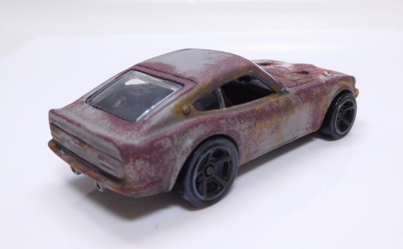 画像: 【売上全額寄付】ONE WORLD CUSTOM GARAGE "TIGER HOLE PROJECT" 【DATSUN 240Z (カスタム完成品）】 サビ-WHITE (売上金全額を台風19号災害義援金に寄付致します）（送料サービス適用外） 