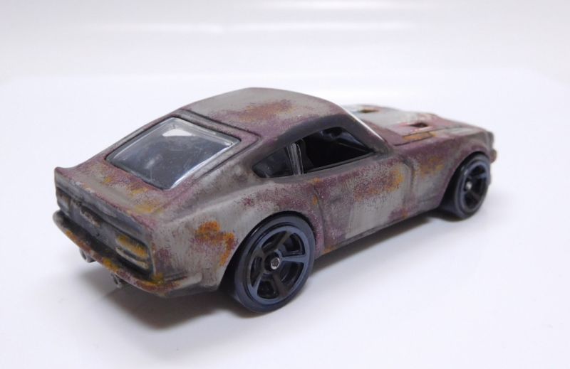 画像: 【売上全額寄付】ONE WORLD CUSTOM GARAGE "TIGER HOLE PROJECT" 【DATSUN 240Z (カスタム完成品）】 サビ-WHITE (売上金全額を台風19号災害義援金に寄付致します）（送料サービス適用外） 