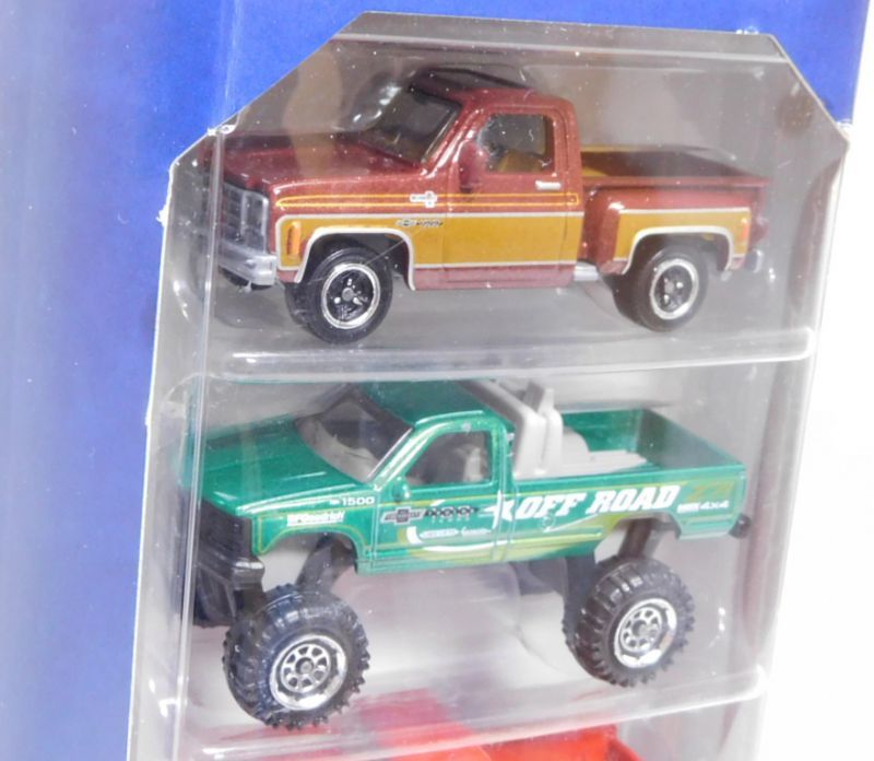 画像: 2018 MATCHBOX 5PACK 【CHEVROLET TRUCKS 100 YEARS】'75 Chevy Stepside/4x4 Chevy K-1500/'47 Chevy AD 3100/'14 Chevy Silverado/'02 Chevrolet Avalanche(予約不可）