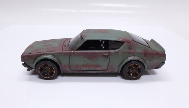 画像: 【売上全額寄付】ONE WORLD CUSTOM GARAGE "TIGER HOLE PROJECT" 【NISSAN SKYLINE H/T 2000GT-R(ケンメリ） (カスタム完成品）】 サビ-GREEN (売上金全額を台風19号災害義援金に寄付致します）（送料サービス適用外） 