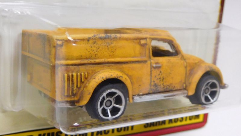 画像: SARA KUSTOM "BEE FIGHTER" 【VOLKSWAGEN BEETLE PICKUP (カスタム完成品）】 サビ-YELLOW/O5 （送料サービス適用外） 