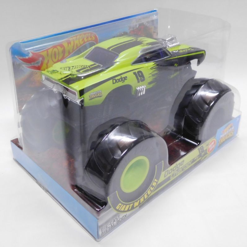 画像: 1/24 SCALE  MONSTER TRUCKS  【#19 DODGE CHARGER R/T】 LT.GREEN