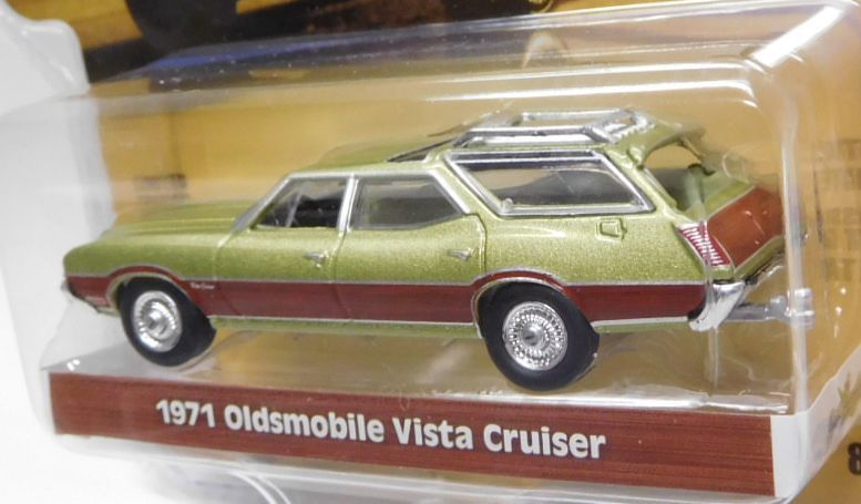 画像: 2020 GREENLIGHT ESTATE WAGON S4 【1971 OLDSMOBILE VISTA CRUISER】 LIME-WOOD/RR 