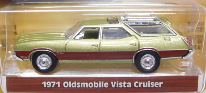 画像: 2020 GREENLIGHT ESTATE WAGON S4 【1971 OLDSMOBILE VISTA CRUISER】 LIME-WOOD/RR 