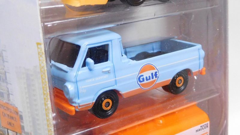 画像: 2020 MATCHBOX 5PACK 【CONSTRUCTION II】Skidster/'66 Dodge A100 Pickup(GULF)/Water Hauler/MAN TGS 18.440/'14 Chevy Silverado(予約不可）