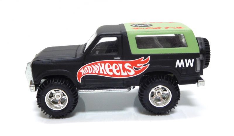 画像: MAD WHEELS (マッドホイール） 【'85 FORD BRONCO (カスタム完成品）】FLAT BLACK-GREEN/RR （送料サービス適用外） 