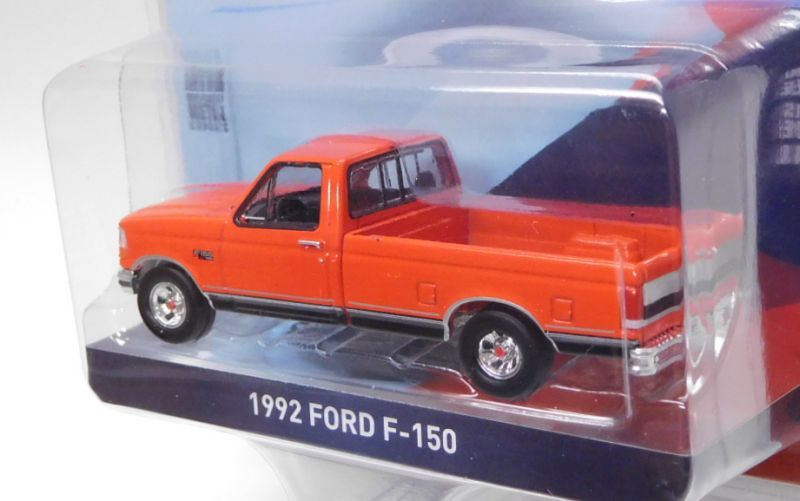 画像: 2020 GREENLIGHT ANNIVERSARY COLLECTION S10 【1992 FORD F-150】 RED/RR 