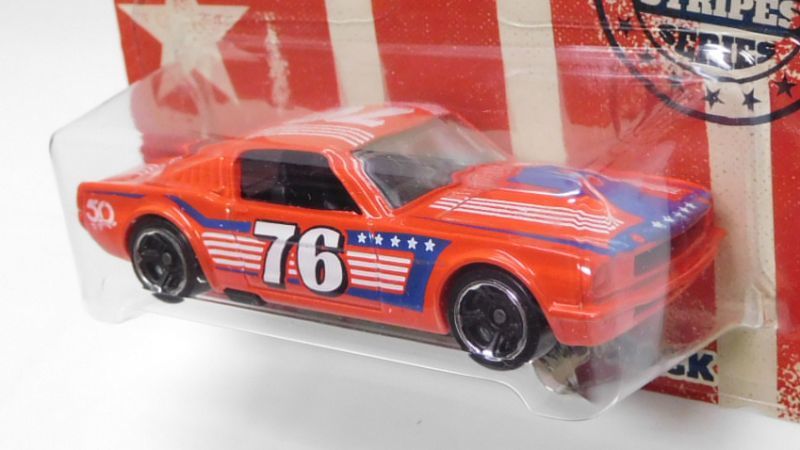 画像: 2018 WALMART EXCLUSIVE STARS AND STRIPES COLLECTION 【'65 MUSTANG 2+2 FASTBACK】RED/MC5