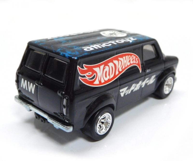 画像: MAD WHEELS (マッドホイール） 【FORD TRANSIT SUPER VAN (カスタム完成品）】BLACK/RR （送料サービス適用外） 