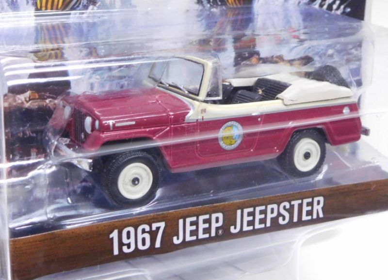 画像: 2020 GREENLIGHT HOLLYWOOD SERIES 28 【1967 JEEP JEEPSTER】 DK.RED/RR (ACE VENTURA) 