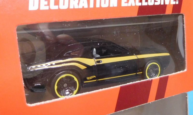 画像: 2020 HOT WHEELS 9CAR GIFT PACK 【'08 DODGE CHALLENGER SRT8】　BLACK/MC5