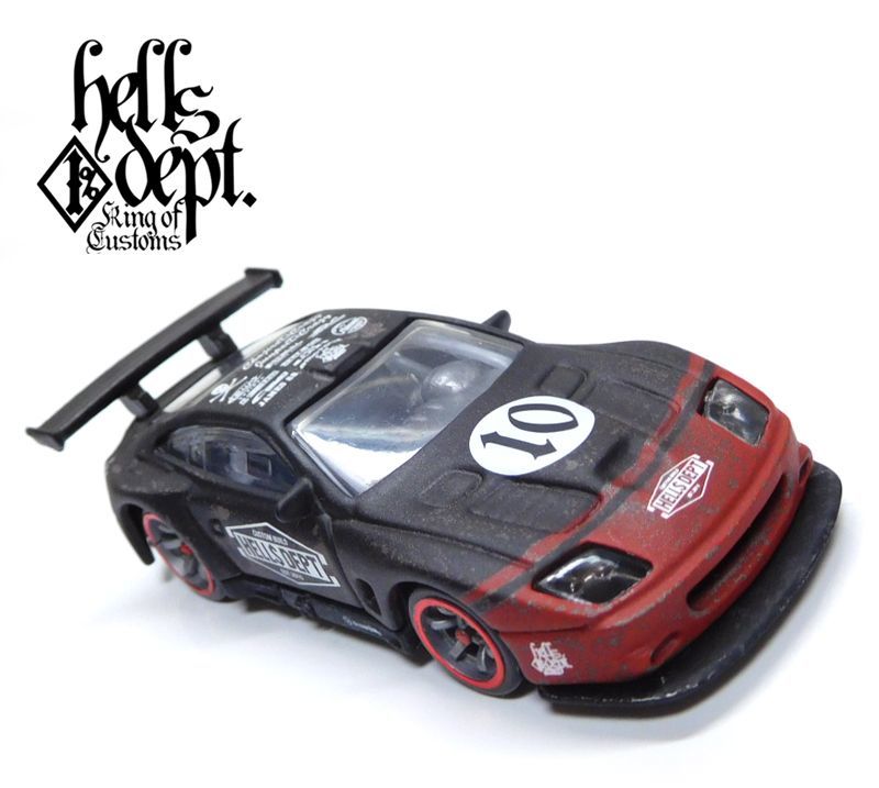 画像: HELLS DEPT 2020 - カツヌマ製作所 【FERRARI 575 GTC (カスタム完成品）】サビ BLACK-RED/CM6 （送料サービス適用外）