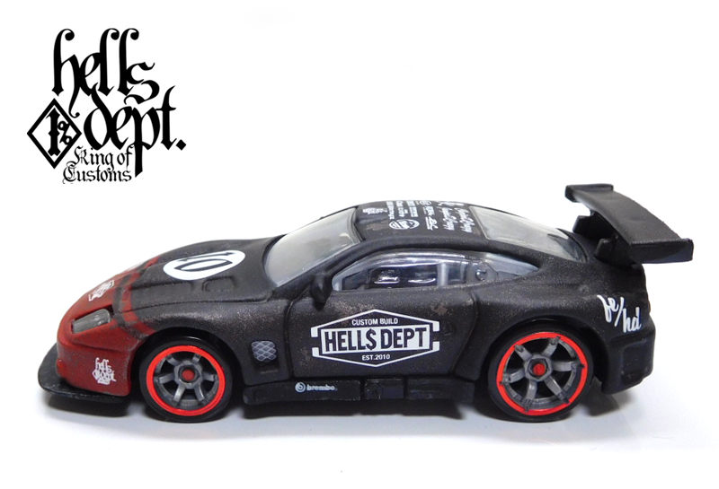 画像: HELLS DEPT 2020 - カツヌマ製作所 【FERRARI 575 GTC (カスタム完成品）】サビ BLACK-RED/CM6 （送料サービス適用外）