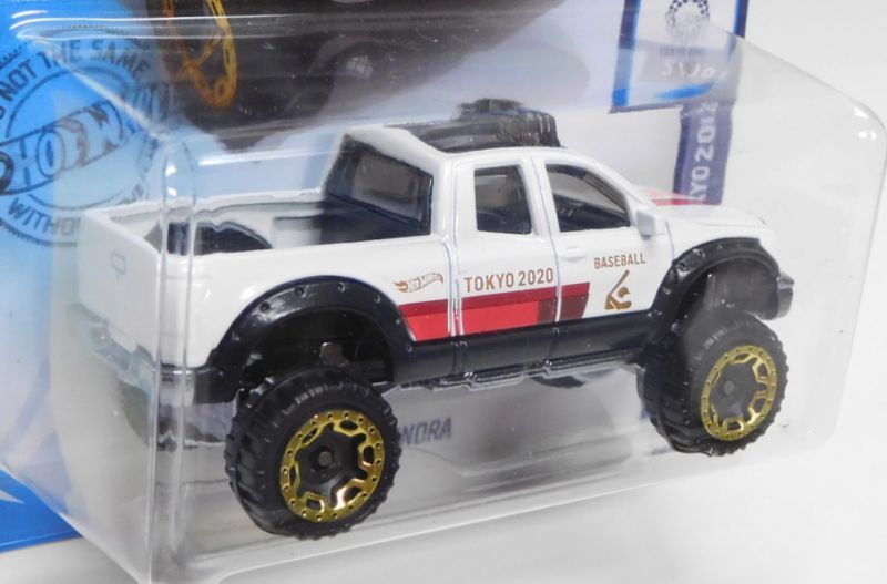 画像: 【'10 TOYOTA TUNDRA】WHITE/BLOR (TOKYO 2020)
