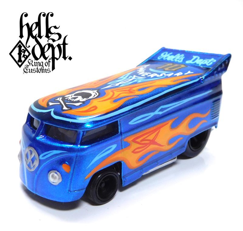 画像: HELLS DEPT 2020 - BOO Pinstriping x JDC13 【"BOO/HELLS 10th Anniversary" VW DRAG BUS (カスタム完成品）】SPEC.BLUE/RR （送料サービス適用外）