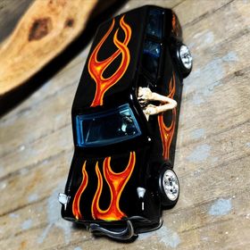 画像: HELLS DEPT 2020 - BOO Pinstriping x JDC13 【DATSUN 510 WAGON "LOWDOWN" with スカルドライバー (カスタム完成品）】BLACK(FLAMES/RED-ORANGE）/RR （送料サービス適用外）