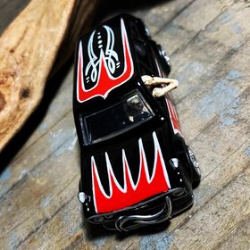 画像: HELLS DEPT 2020 - BOO Pinstriping x JDC13 【DATSUN 510 WAGON "LOWDOWN" with スカルドライバー (カスタム完成品）】BLACK(SCALLOP）/RR （送料サービス適用外）