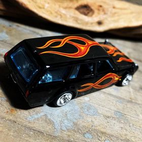 画像: HELLS DEPT 2020 - BOO Pinstriping x JDC13 【DATSUN 510 WAGON "LOWDOWN" with スカルドライバー (カスタム完成品）】BLACK(FLAMES/RED-ORANGE）/RR （送料サービス適用外）