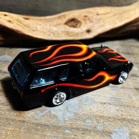 画像: HELLS DEPT 2020 - BOO Pinstriping x JDC13 【DATSUN 510 WAGON "LOWDOWN" with スカルドライバー (カスタム完成品）】BLACK(FLAMES/YELLOW-RED)/RR （送料サービス適用外）