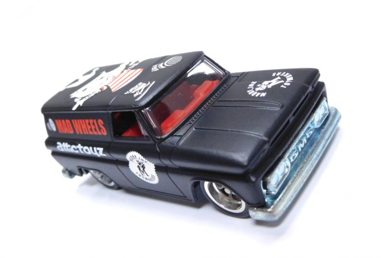 画像: MAD WHEELS (マッドホイール） 【'64 GMC PANEL(カスタム完成品）】FLAT BLACK/RR （送料サービス適用外） 