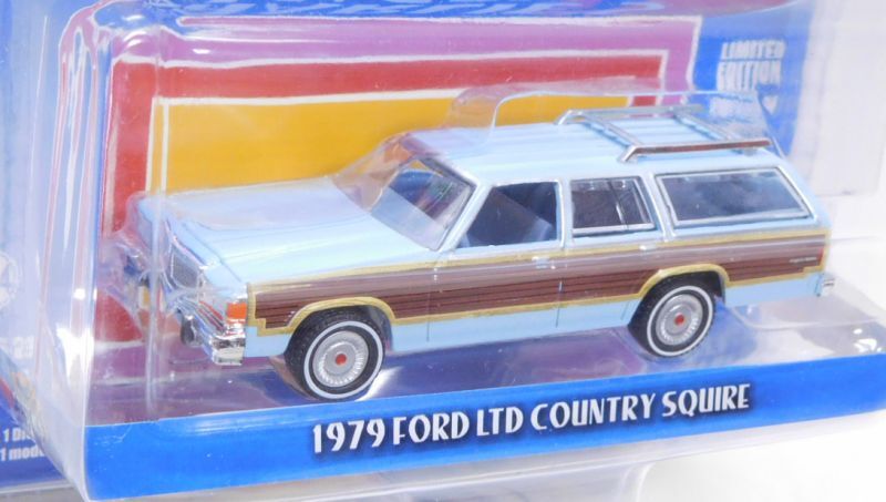 画像: 2020 GREENLIGHT HOLLYWOOD SERIES 29 【1979 FORD LTD COUNRY SQUIRE】 LT.BLUE-WOOD/RR (CHARLIE'S ANGELS) 