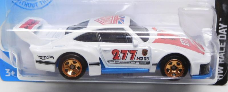 画像: 【"URBAN OUTLAW" PORSCHE 935 (RED HOOD)】WHITE/5SP(NEW CAST)