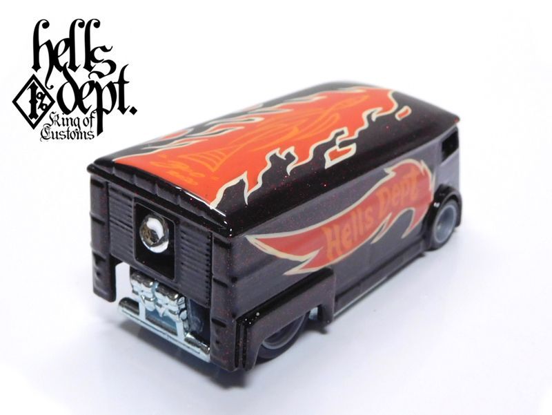 画像: HELLS DEPT 2020 - BOO Pinstriping 【DRAG H-VAN (MOONEYES VW DRAG BUS(LOOSE)付き） (カスタム完成品）】MET.DK.RED（送料サービス適用外）