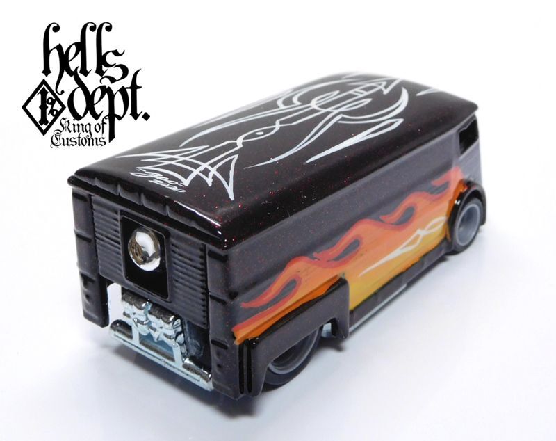 画像: HELLS DEPT 2020 - BOO Pinstriping 【DRAG H-VAN (MOONEYES VW DRAG BUS(LOOSE)付き） (カスタム完成品）】MET.DK.RED （送料サービス適用外）