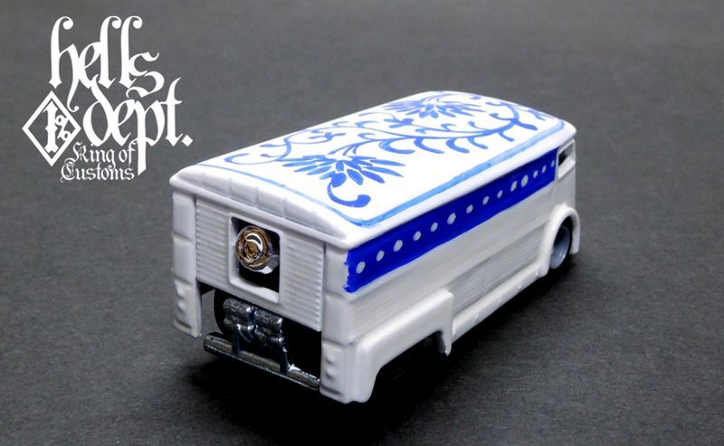 画像: HELLS DEPT 2020 - BOO Pinstriping 【”陶器シリーズ” DRAG H-VAN (MOONEYES VW DRAG BUS(LOOSE)付き） (カスタム完成品）】WHITE（送料サービス適用外）