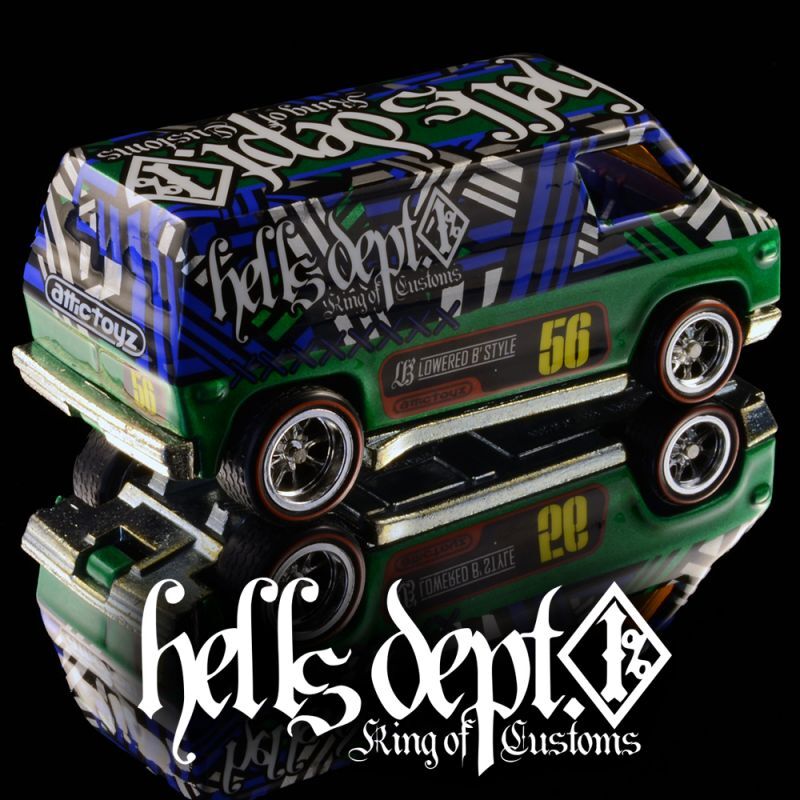 画像: HELLS DEPT 2021 - DOUBLE LOSER[S] 【"HD" SUPER VAN (カスタム完成品）】GREEN-BLUE/RR （送料サービス適用外）