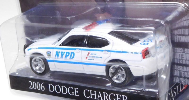 画像: 2021 GREENLIGHT HOLLYWOOD SERIES 30 【2006 DODGE CHARGER (NYPD)】 WHITE/RR (CASTLE) 