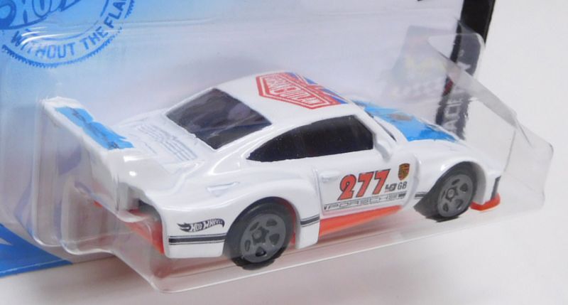 画像: 【"URBAN OUTLAW" PORSCHE 935 (BLUE HOOD)】WHITE/5SP(NEW CAST)