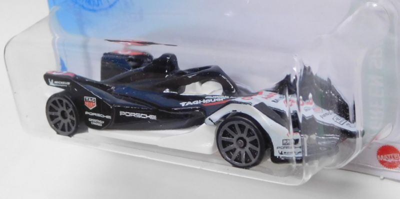 画像: 【FORMULA E GEN 2 CAR(THE HEUER PORSCHE EDITION)】BLACK/10SP