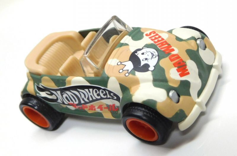 画像: MAD WHEELS (マッドホイール） 【"3色迷彩" VW BUG CONVERTIBLE (カスタム完成品）】CAMO/RR （送料サービス適用外） 