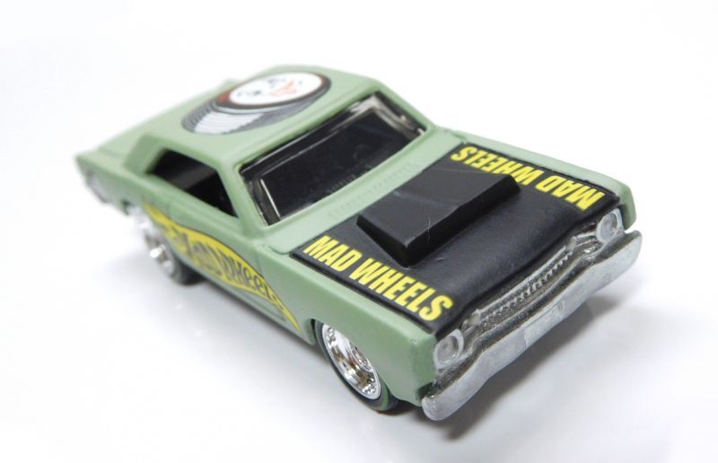 画像: MAD WHEELS (マッドホイール） 【'68 DODGE DART (カスタム完成品）】FLAT LT.OLIVE/RR （送料サービス適用外） 