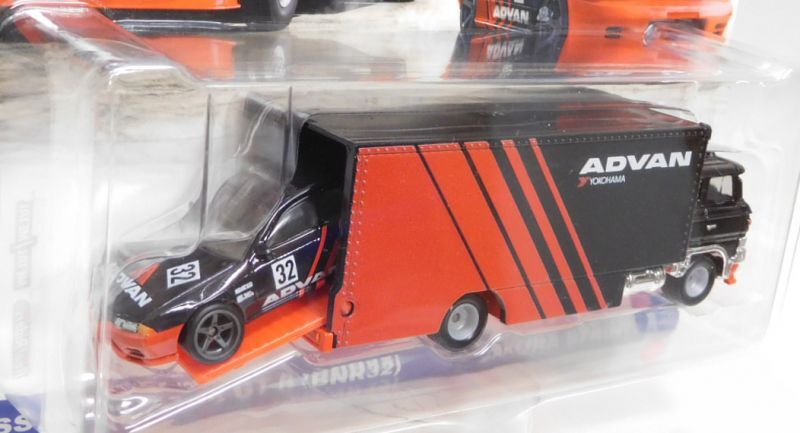 画像: HW CAR CULTURE - TEAM TRANSPORT 【NISSAN SKYLINE GT-R (BNR32)/SAKURA SPRINTER】 BLACK-RED/RR (ADVAN)(予約不可）