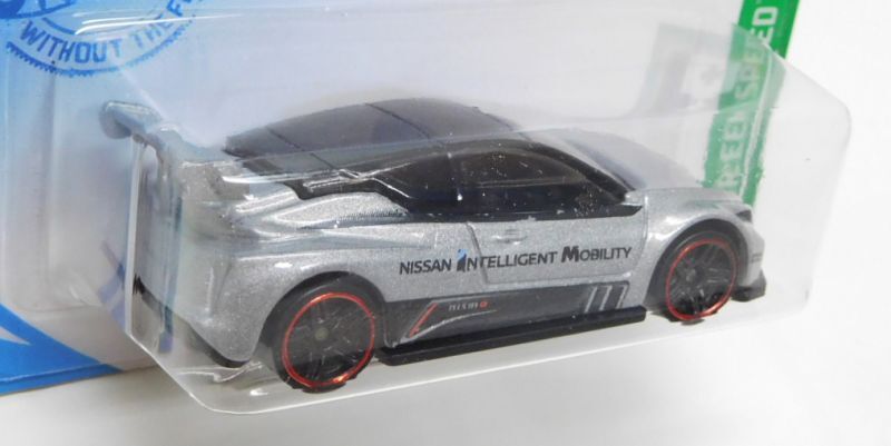 画像: 【NISSAN LEAF NISMO RC_02】SILVER/PR5 (NEW CAST)