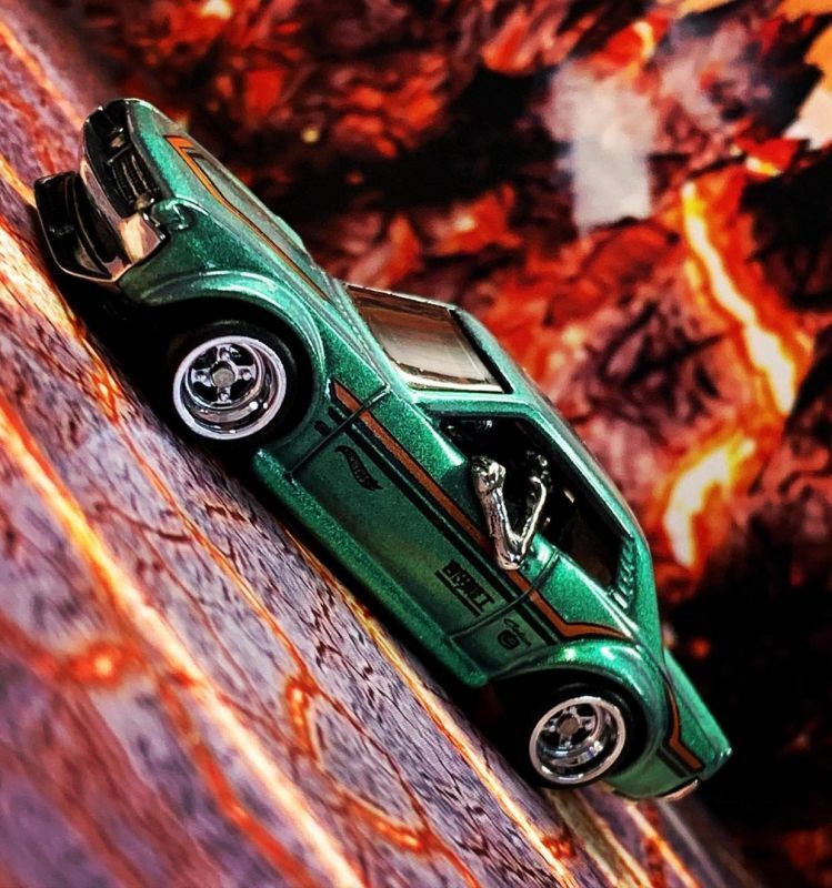 画像: 【予約】PRE-ORDER - HELLS DEPT 2021【'70 TOYOTA CELICA "地獄達磨 LOW DOWN CUSTOM" (カスタム完成品）】　GREEN/RR （送料サービス適用外）(9月入荷予定）