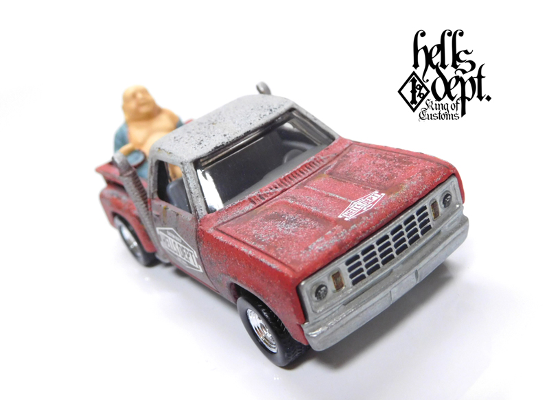 画像: HELLS DEPT 2021 - カツヌマ製作所 【”縁起物” '78 DODGE LIL' RED EXPRESS with ホテイさん (カスタム完成品）】サビ RED-GRAY/RR （送料サービス適用外）