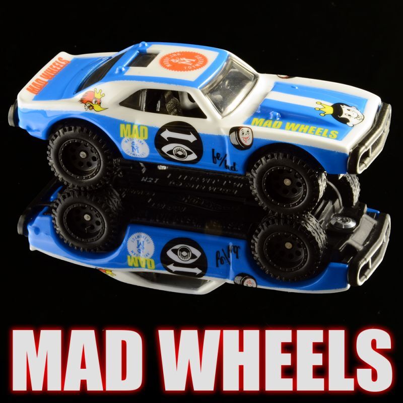 画像: MAD WHEELS (マッドホイール） 【"CAMARO Off-Roader" '67 CAMARO OFF-ROAD with SKULL DRIVER (カスタム完成品)】WHITE-LT.BLUE/RR（送料サービス適用外） 